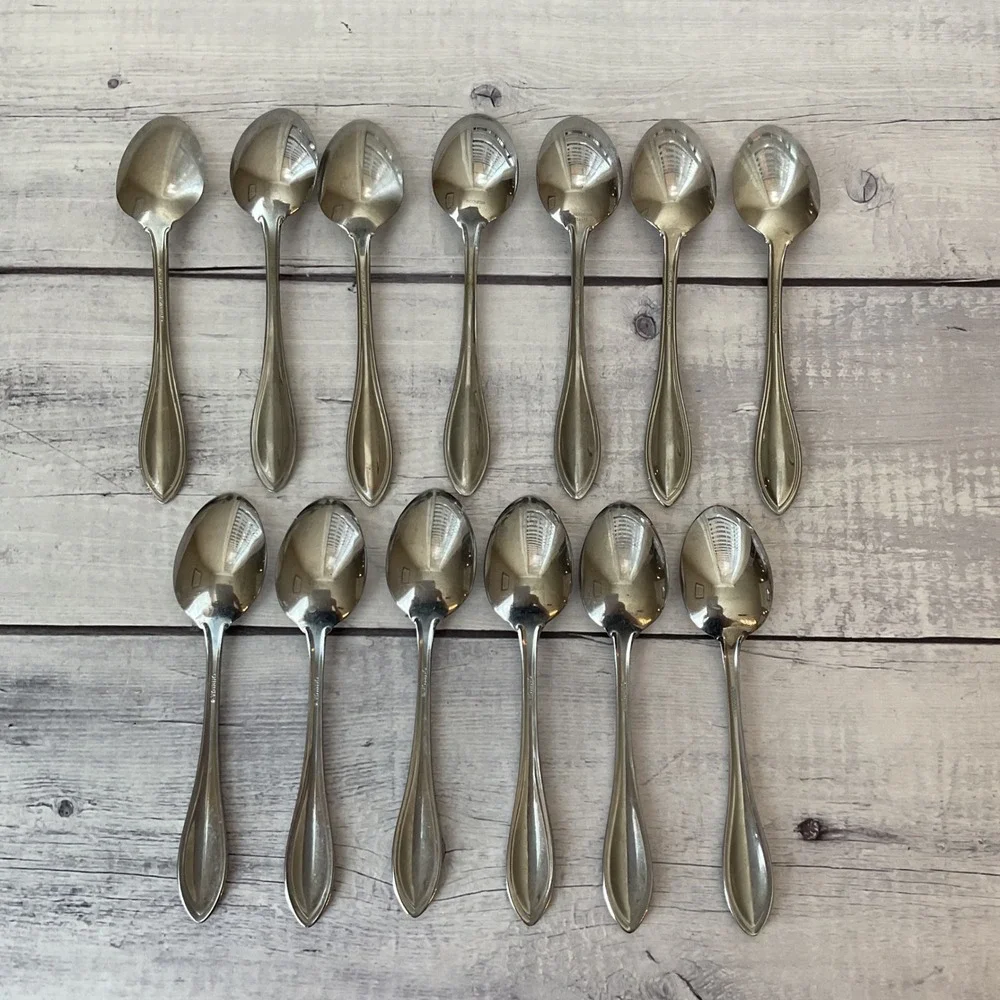 Oneida Stainless Flatware American Harmony 64 Pieces Place Setting for 12
